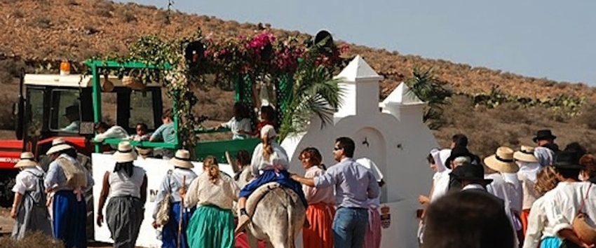 Prozession der Virgen de las Nieves
