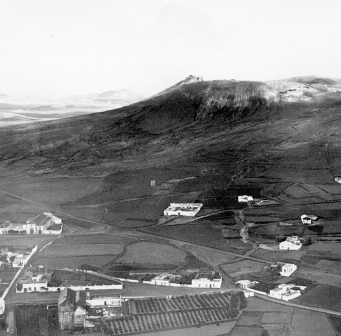 Fotografía antigua de la Villa de Teguise